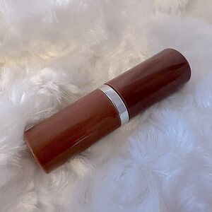 Clinique Pop Lipstick in Bare 02